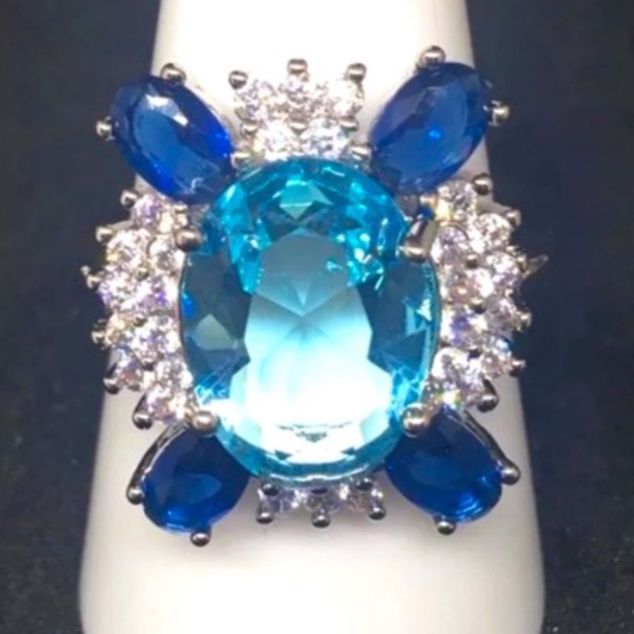 Art Deco W/Oval Cut 11.87ct Aquamarine W/Blue Sapphire & White Cluster Ring
